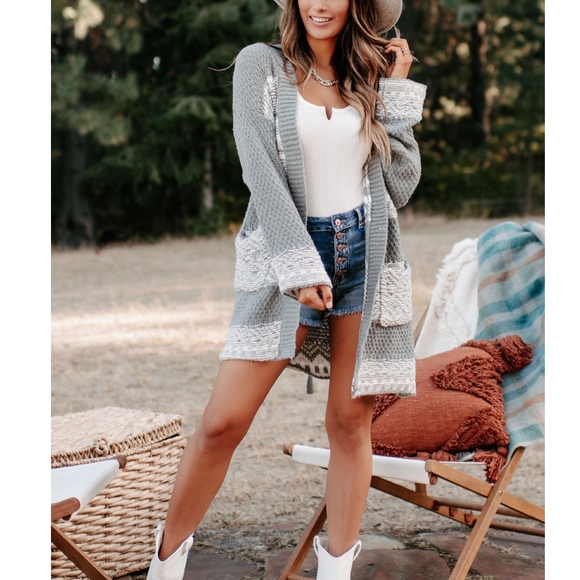 LOVERICHE Chic Gray Knitted Kimono Cardigan - Picture 8 of 9